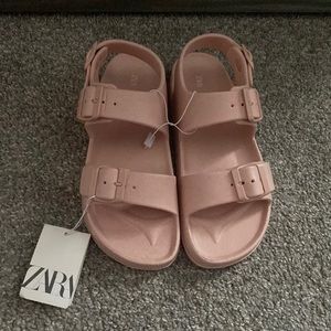 Zara kids pink Birkenstock style polyurethane sandals Brand new with tags